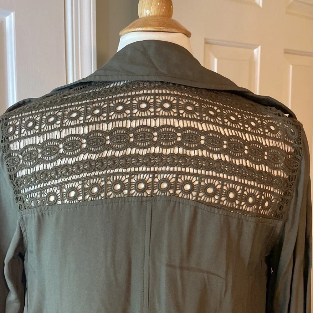 NWT Xhilaration Lightweight Patched Jacket Size XS